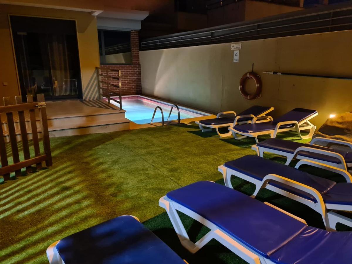 Cozy Villa With Pool And Barbecue Albufeira Luaran gambar