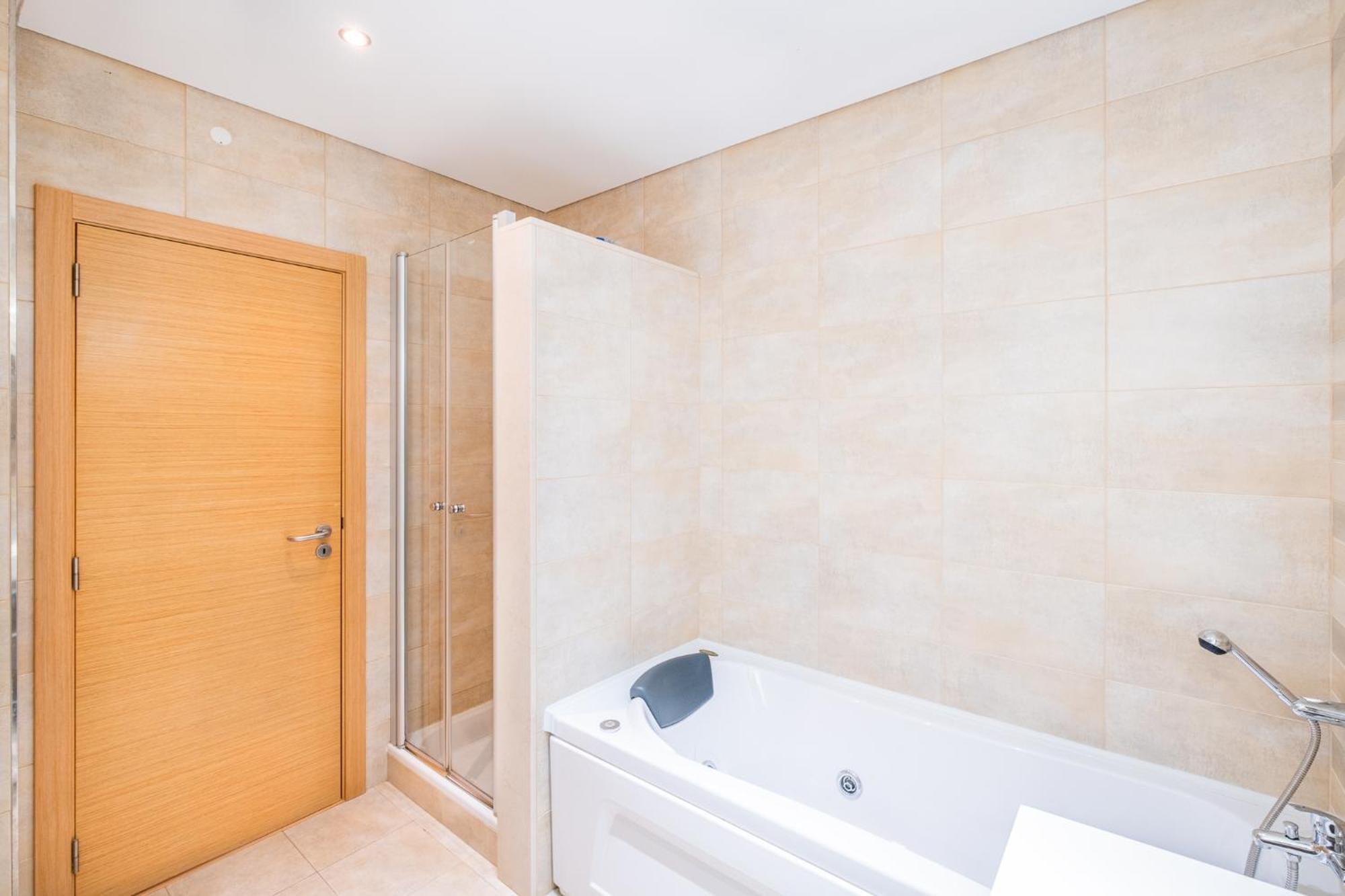 Cozy Villa With Pool And Barbecue Albufeira Luaran gambar