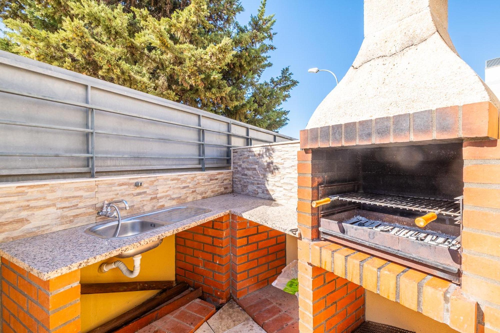 Cozy Villa With Pool And Barbecue Albufeira Luaran gambar