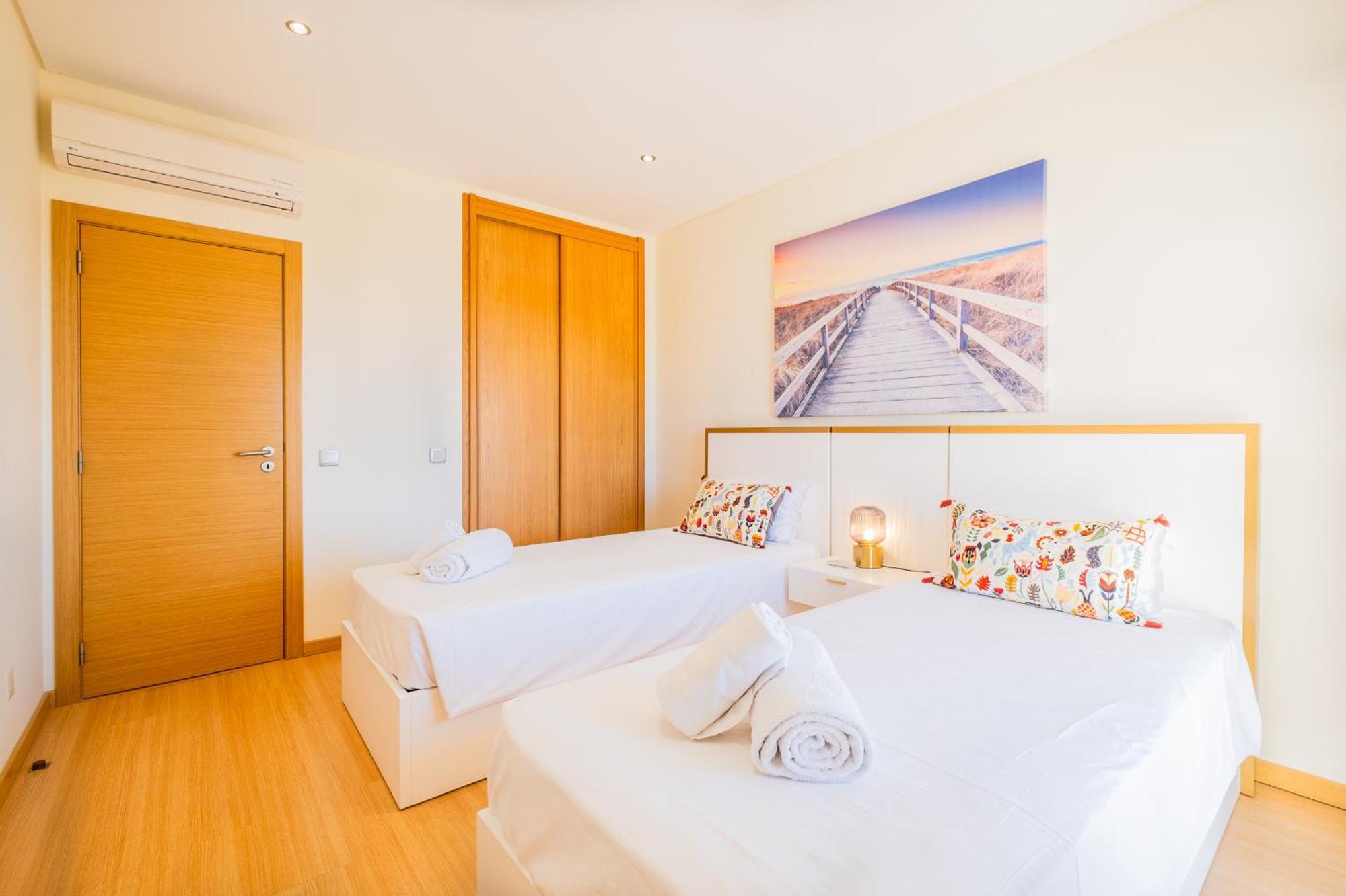 Cozy Villa With Pool And Barbecue Albufeira Luaran gambar